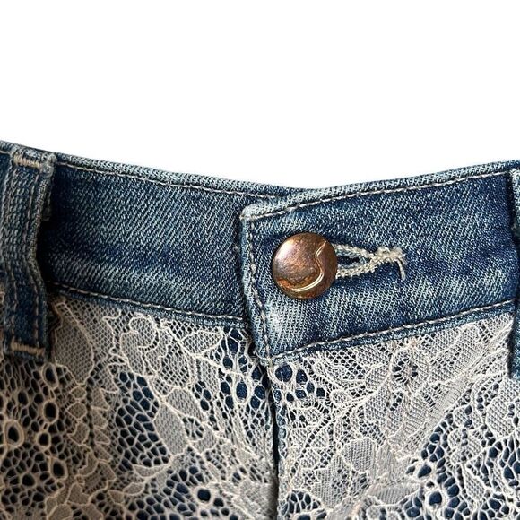 Joe’s Jeans Lace over Denim Shorts 25 - Picture 3 of 16
